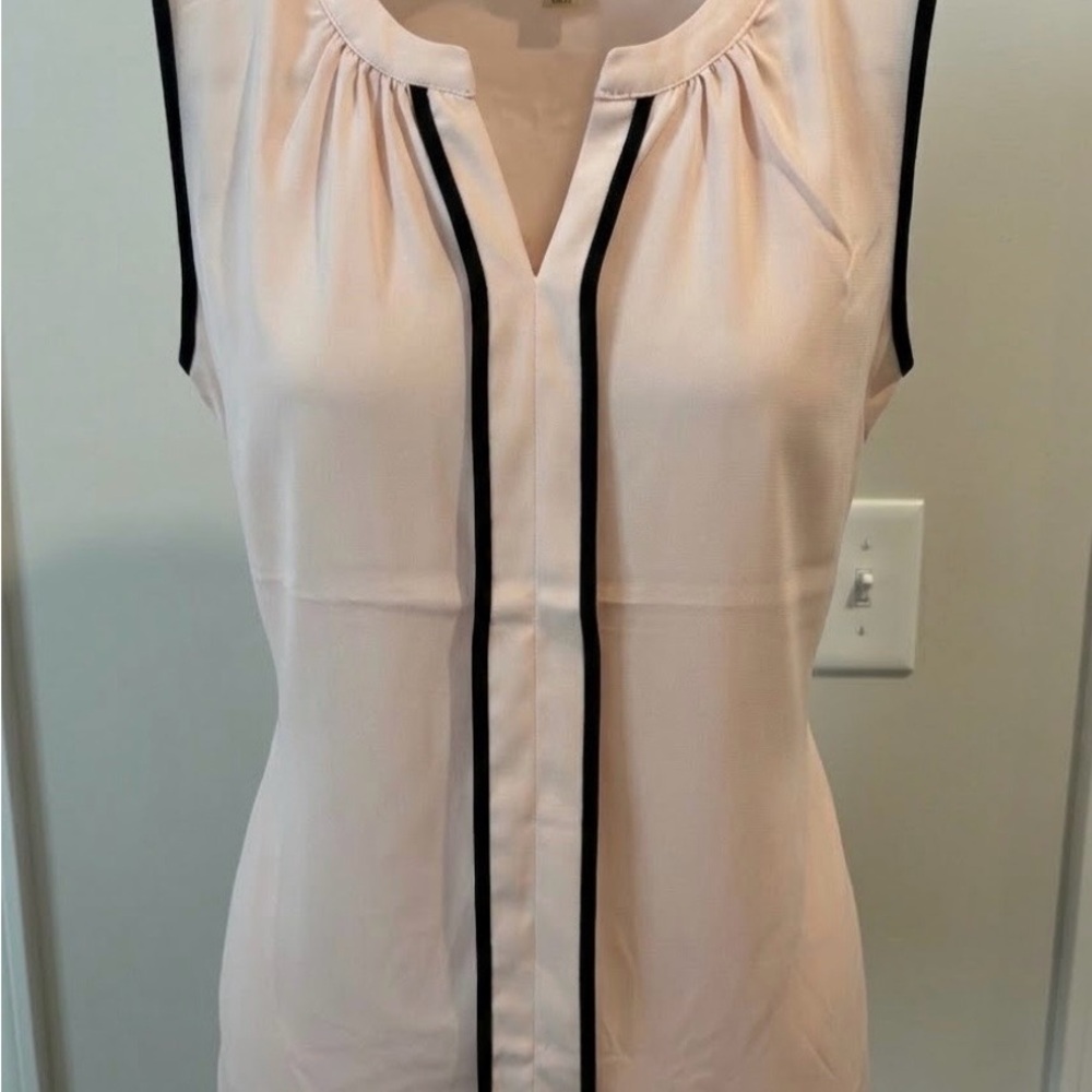 Calvin Klein Professional light pink blouse, work wear size M